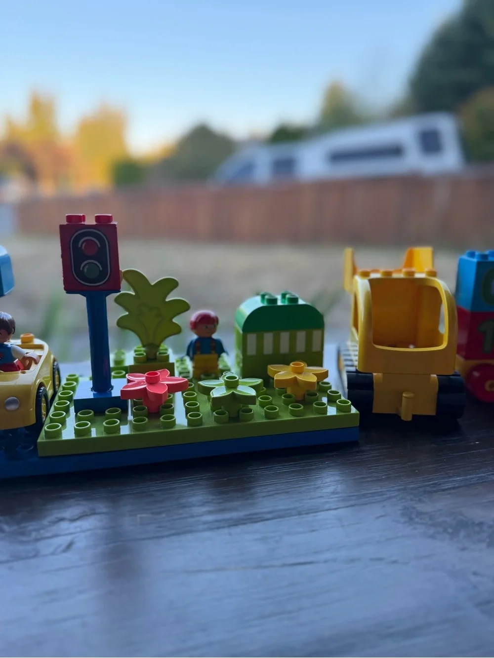 Lego Duplo a few Sets with a lot of extras